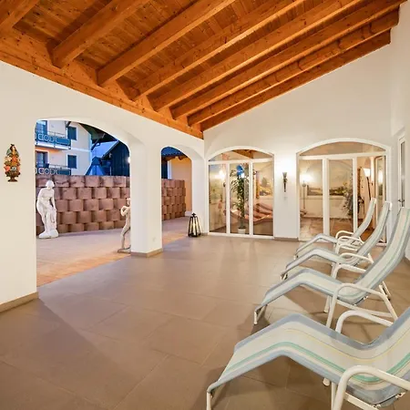 Hotel Preishof 4*