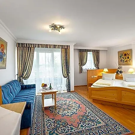 Hotel Preishof Kirchham